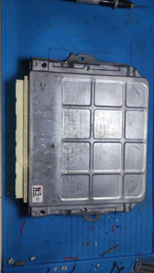Alternative view of ECU DENSO 24V – 89661-37F87 – 276100-1140